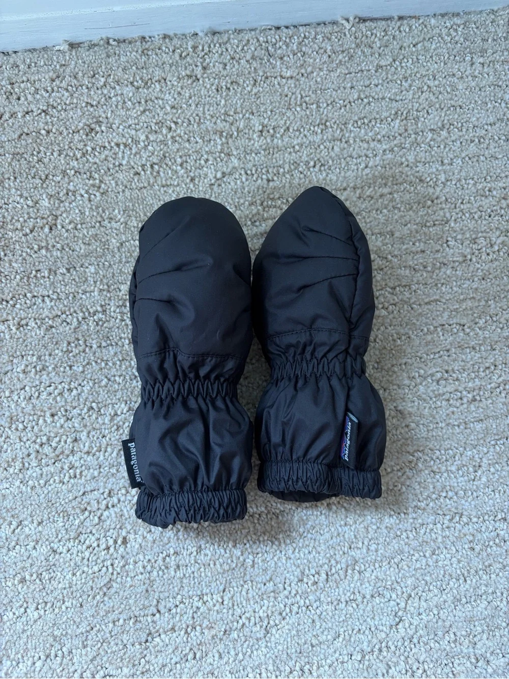 Patagonia Baby Puff Mittens